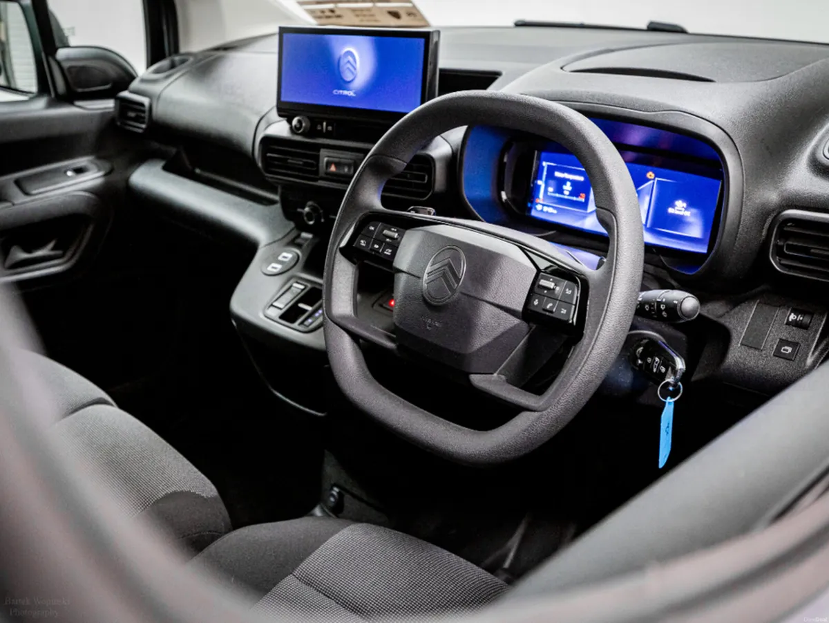 Citroen Berlingo LX Plus 1.5 Diesel Auto 130HP - Image 2