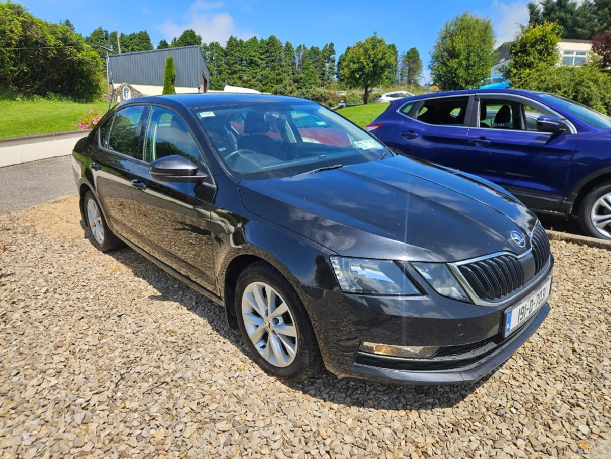 Skoda Octavia AMBITION 1.6 TDI 115HP 4DR - Image 1