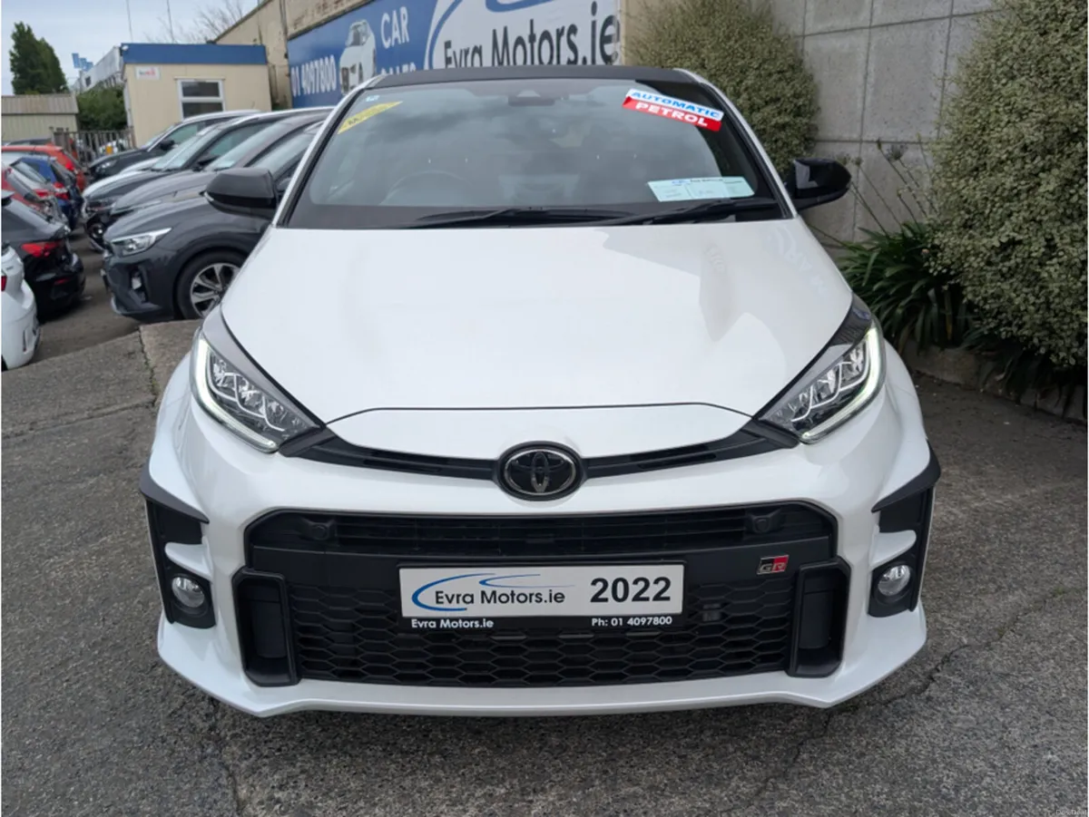 Toyota Yaris RS AUTOMATIC 1.5 PETROL//REVERSE CAME - Image 2