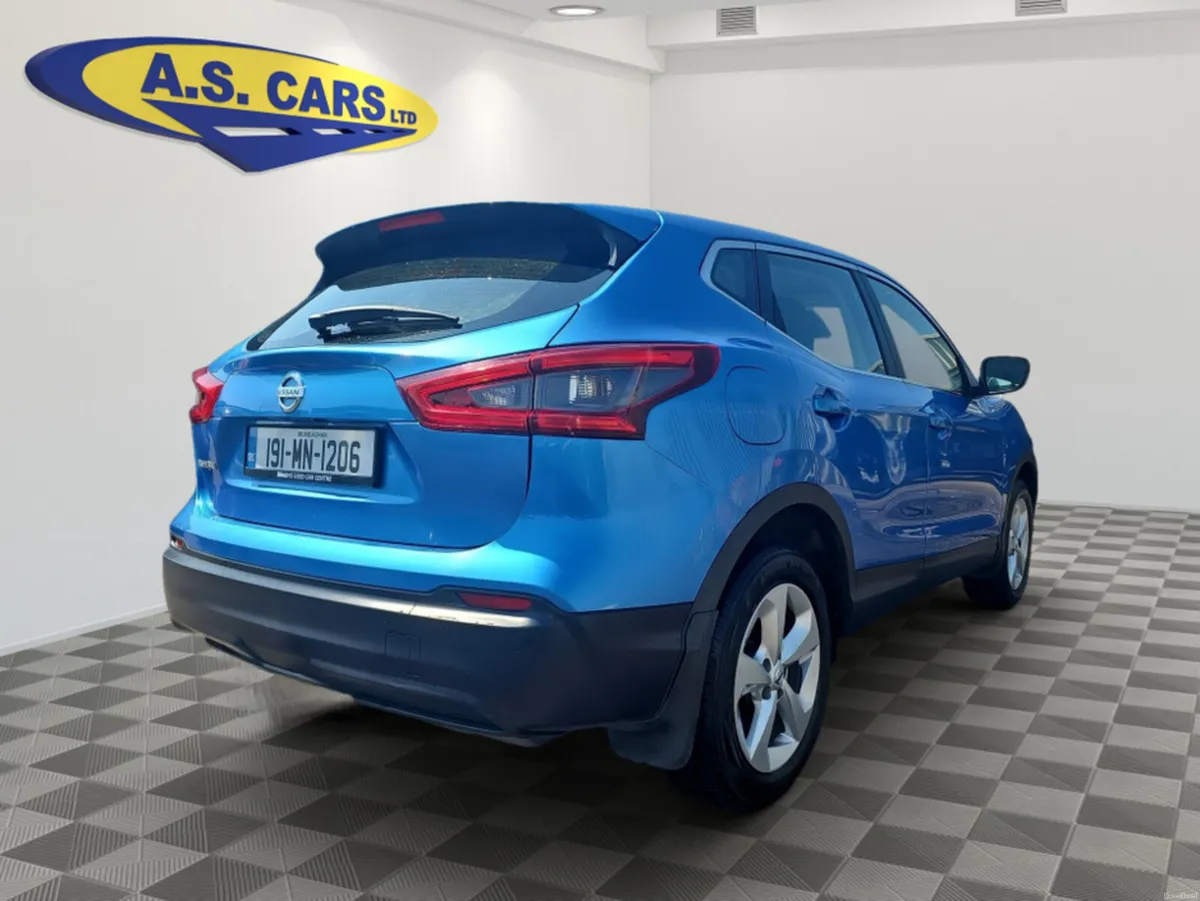 Nissan Qashqai 1.5 DCI ACENTA PREMIUM ** REVERSE C - Image 6