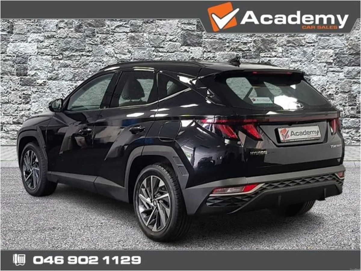 Hyundai Tucson ix35 Executive 5DR**JUST LANDED** - Image 3