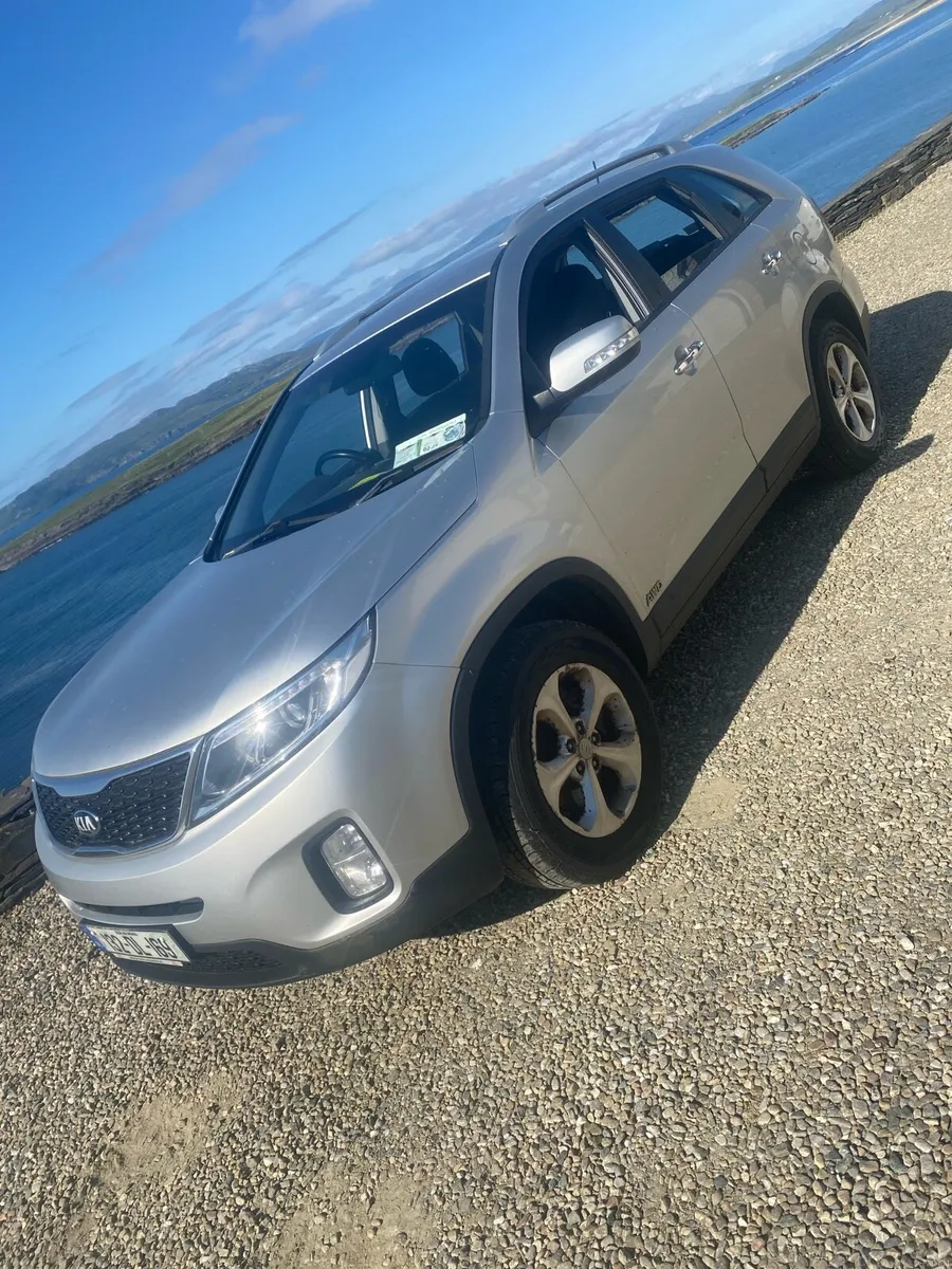 Kia Sorrento - Image 3