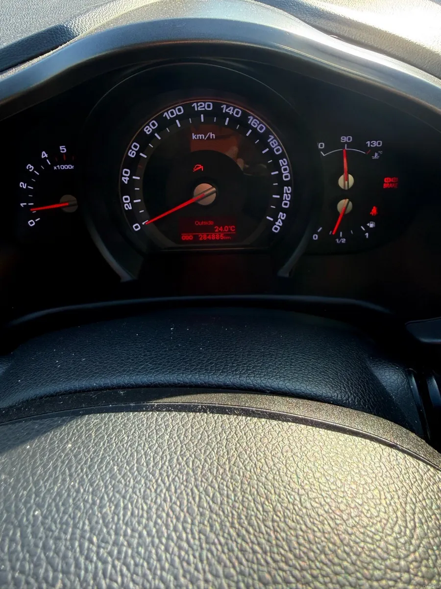 Kia Sportage 2.0 diesel - Image 6