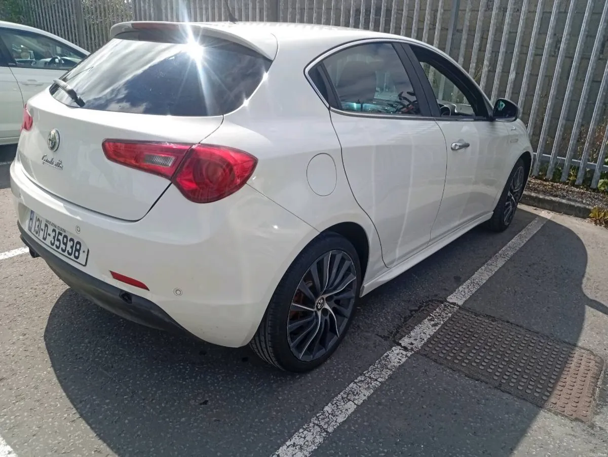 Alfa Romeo giulietta 1.4  170bhp just passed nct - Image 3