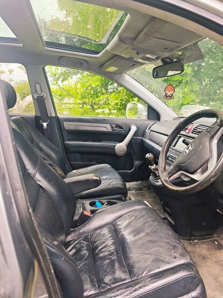 Honda CRV - Image 5