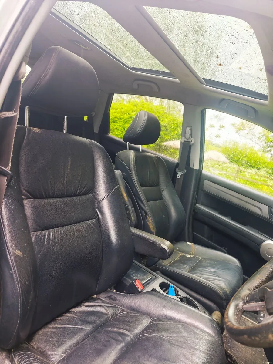 Honda CRV - Image 4
