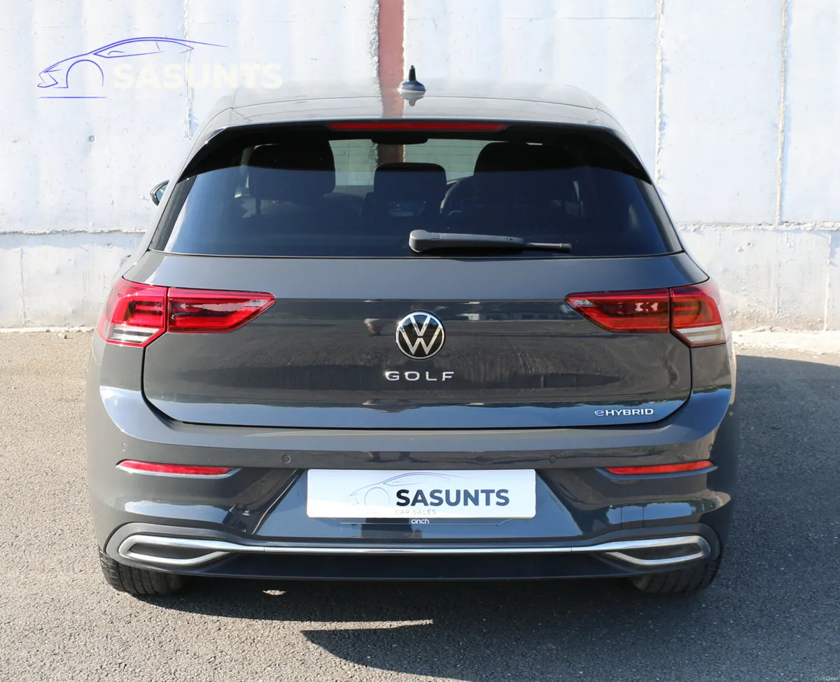 VOLKSWAGEN GOLF STYLE eHYBRID - Image 6