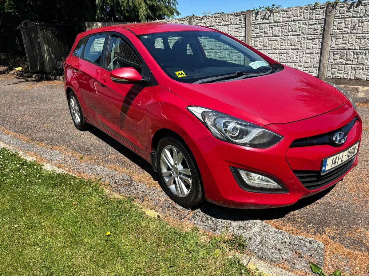 one owner Hyundai i30 2014 1.6 diesel - Image 5