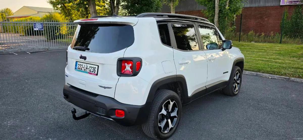 2022 JEEP RENEGADE TRAVEL HUCK 4X4 AWD - Image 5