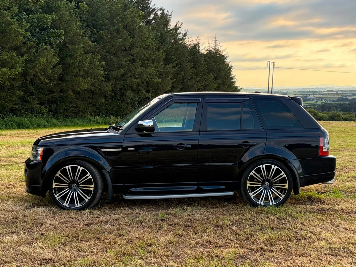 Range Rover Sport 3.6 TDV8 Autobiography - Image 4