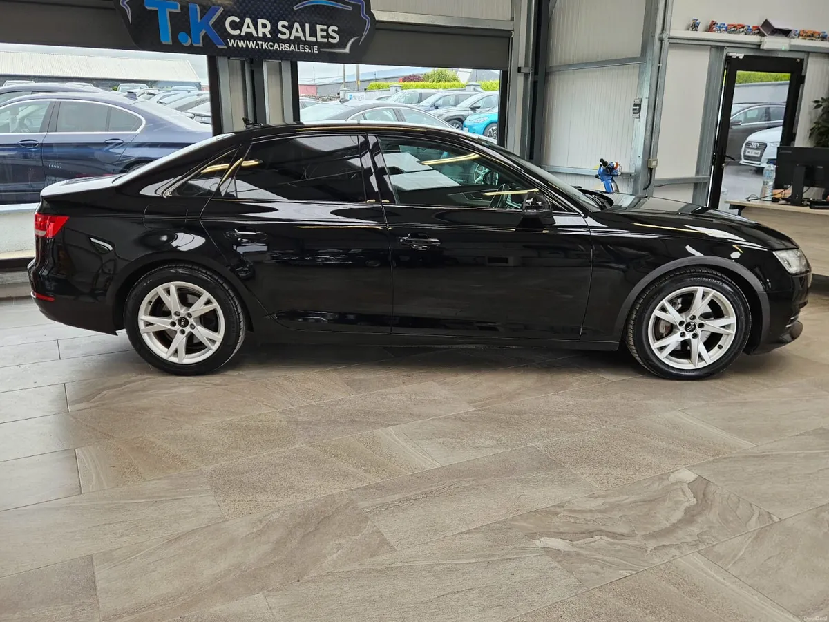 16 AUDI A4 SPORT 2.0 DIESEL 190  HP - Image 2