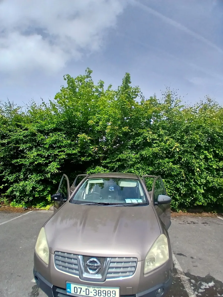 Nissan Qashqai 2007 - Image 1