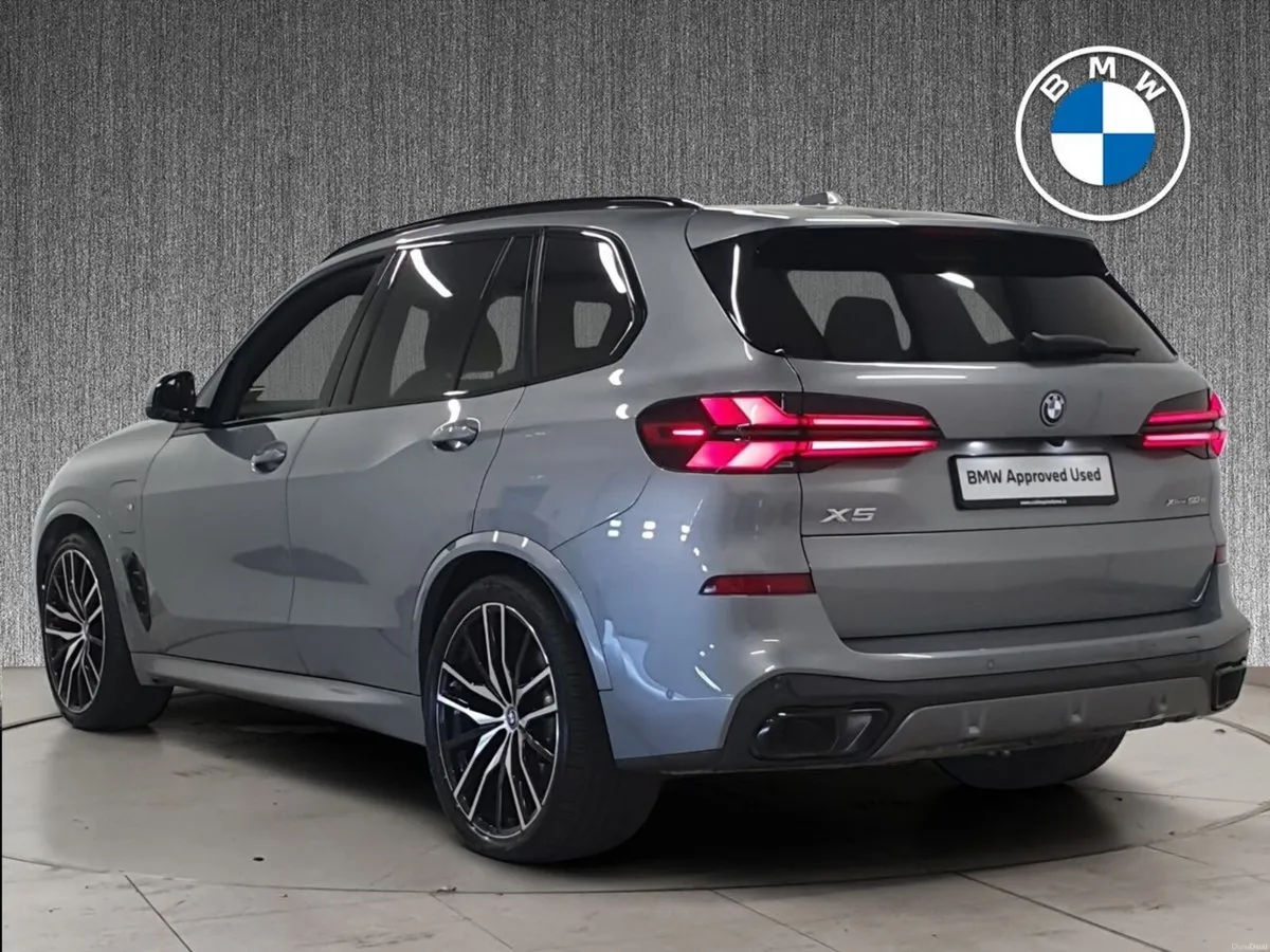 BMW X5 xDrive50e M Sport PRO PACK / PAN ROOF - Image 3