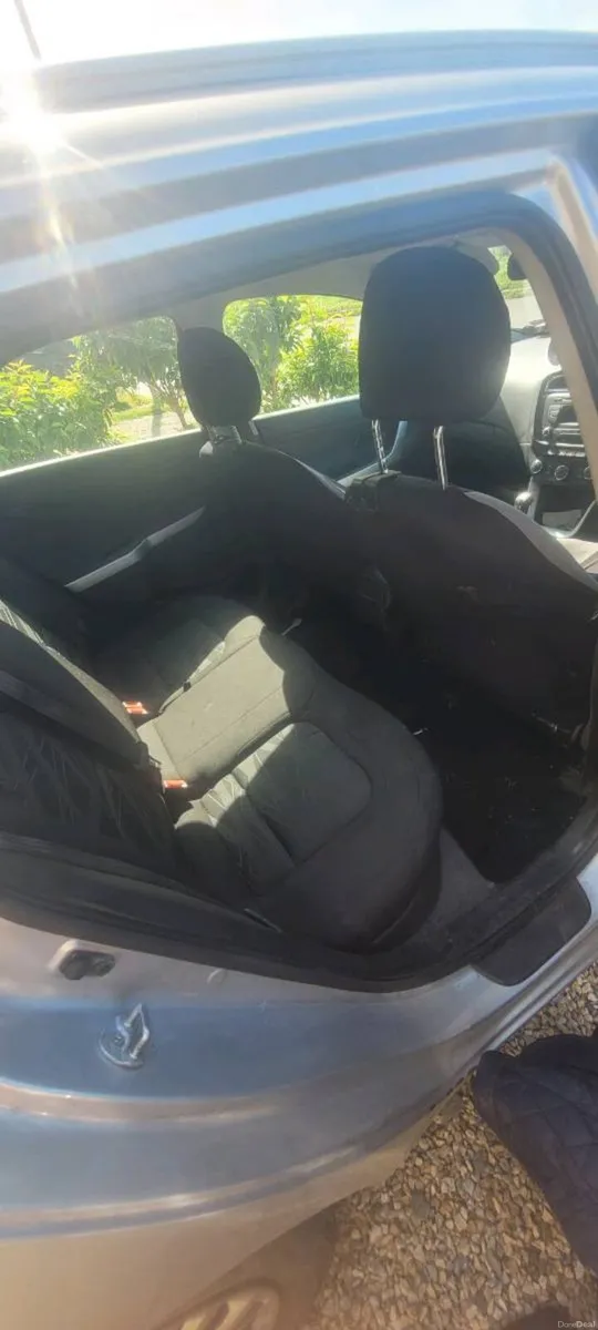 Kia ceed sportswagon estate 1.4 crdi - Image 4