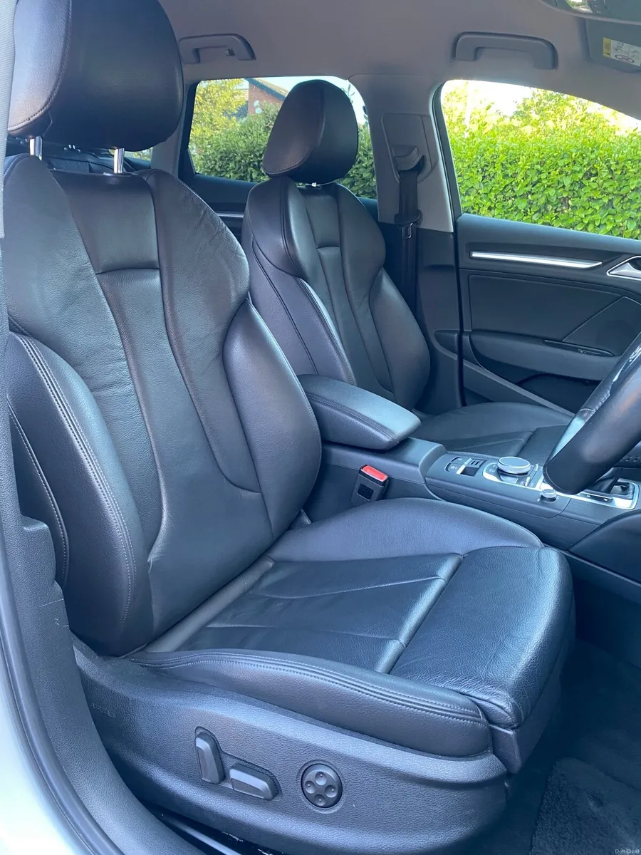 White Audi A3 2017 (171) AUTOMATIC/LOW MILEAGE - Image 5