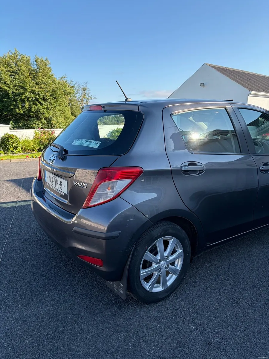 Toyota Yaris - Image 2