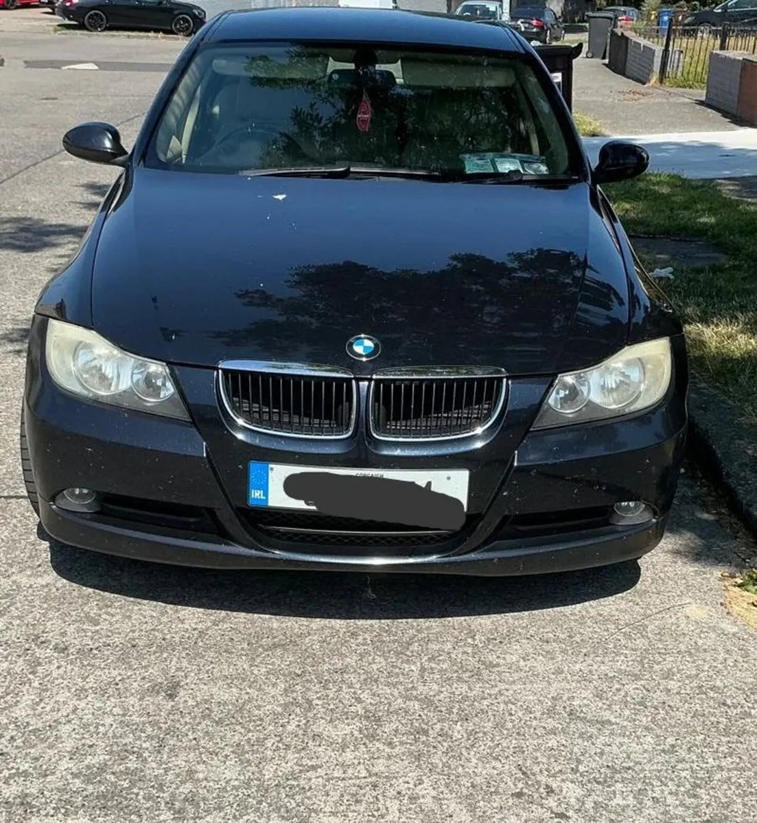 BMW 3-Series 2009 - Image 3