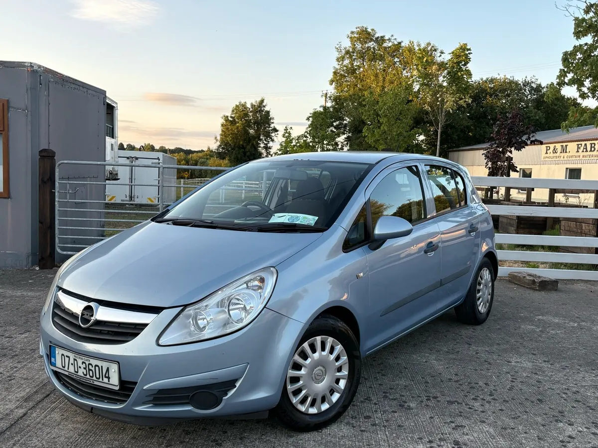 OPEL CORSA 1.0 PETROL NCT 10/26 TAX 07/26 - Image 1