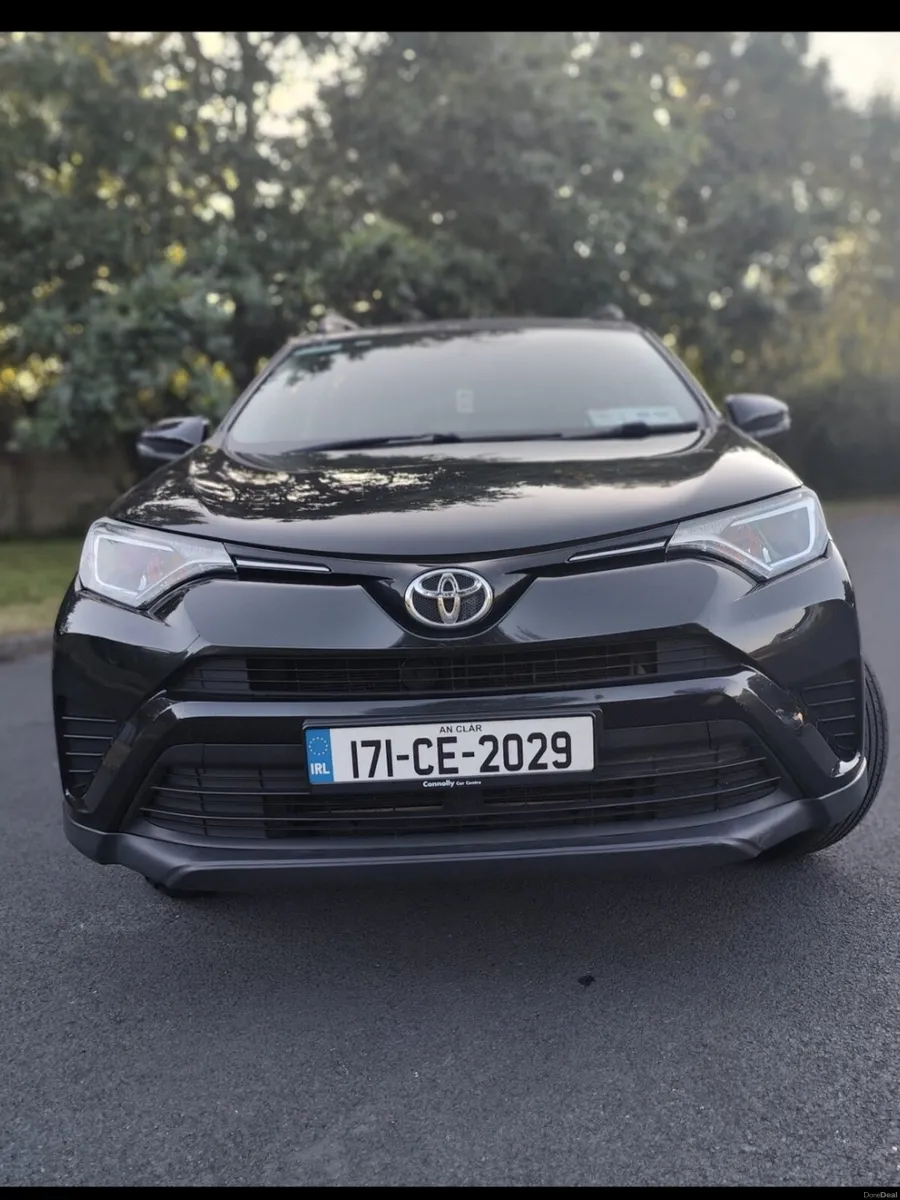 Toyota RAV4 2.2 Lit  Diesel Luna - Image 1