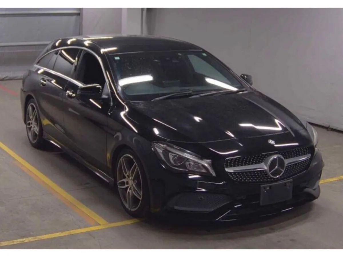 Mercedes-Benz CLA shooting brake amg line