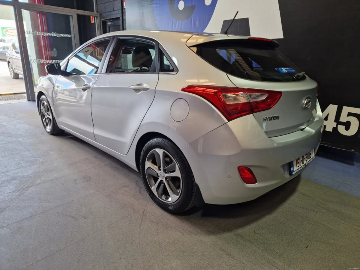 Hyundai i30 DELUXE ** REAR SENSORS, FULLY SERVICED - Image 6