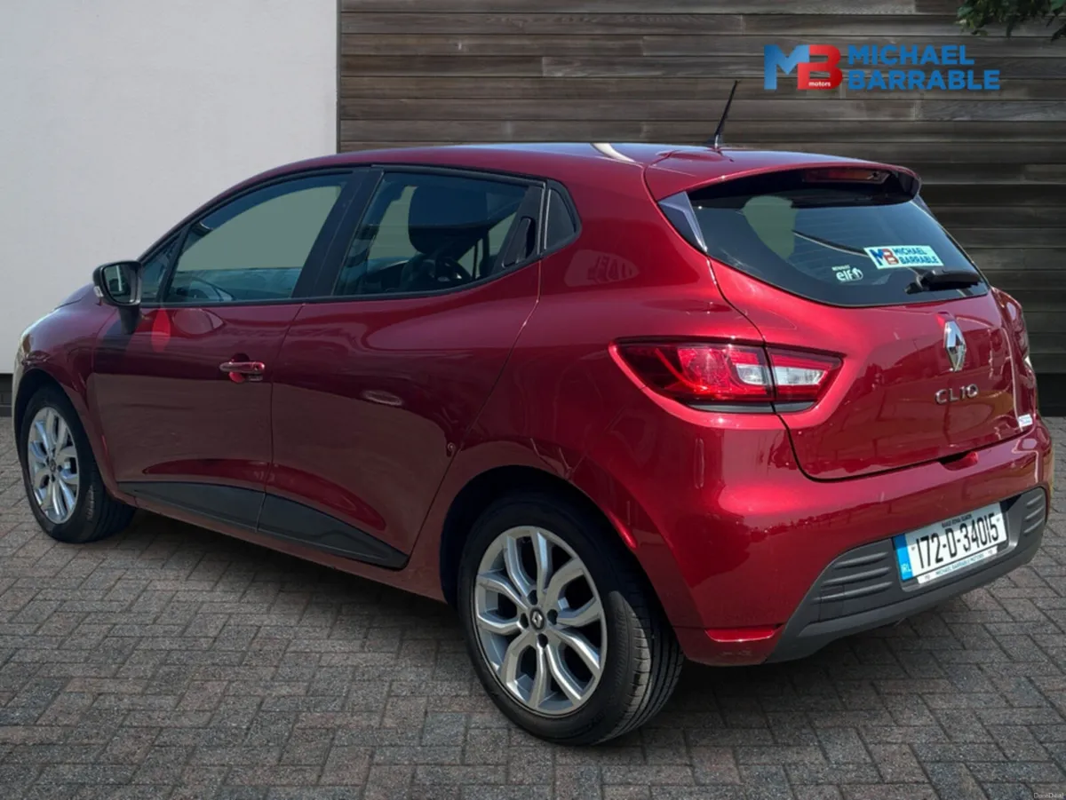 Renault Clio 1.2 PLAY 75BHP 5DR - Image 4