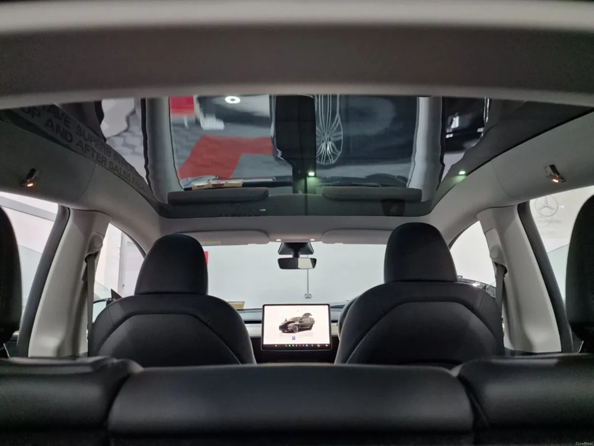 Tesla Model Y RWD AUTOMATIC **20" TURBINE ALLOYS / - Image 6