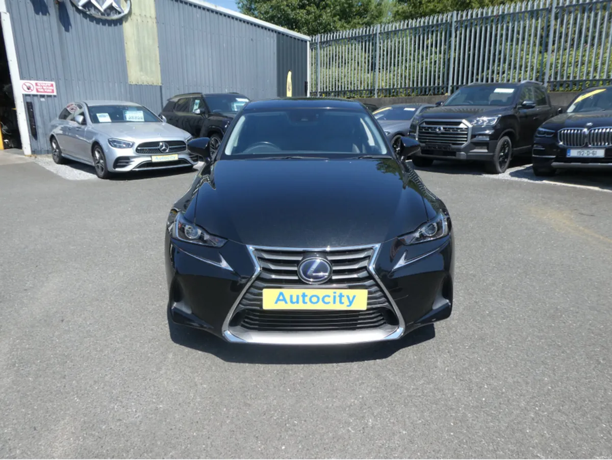 Lexus IS WITH NCT - Image 2