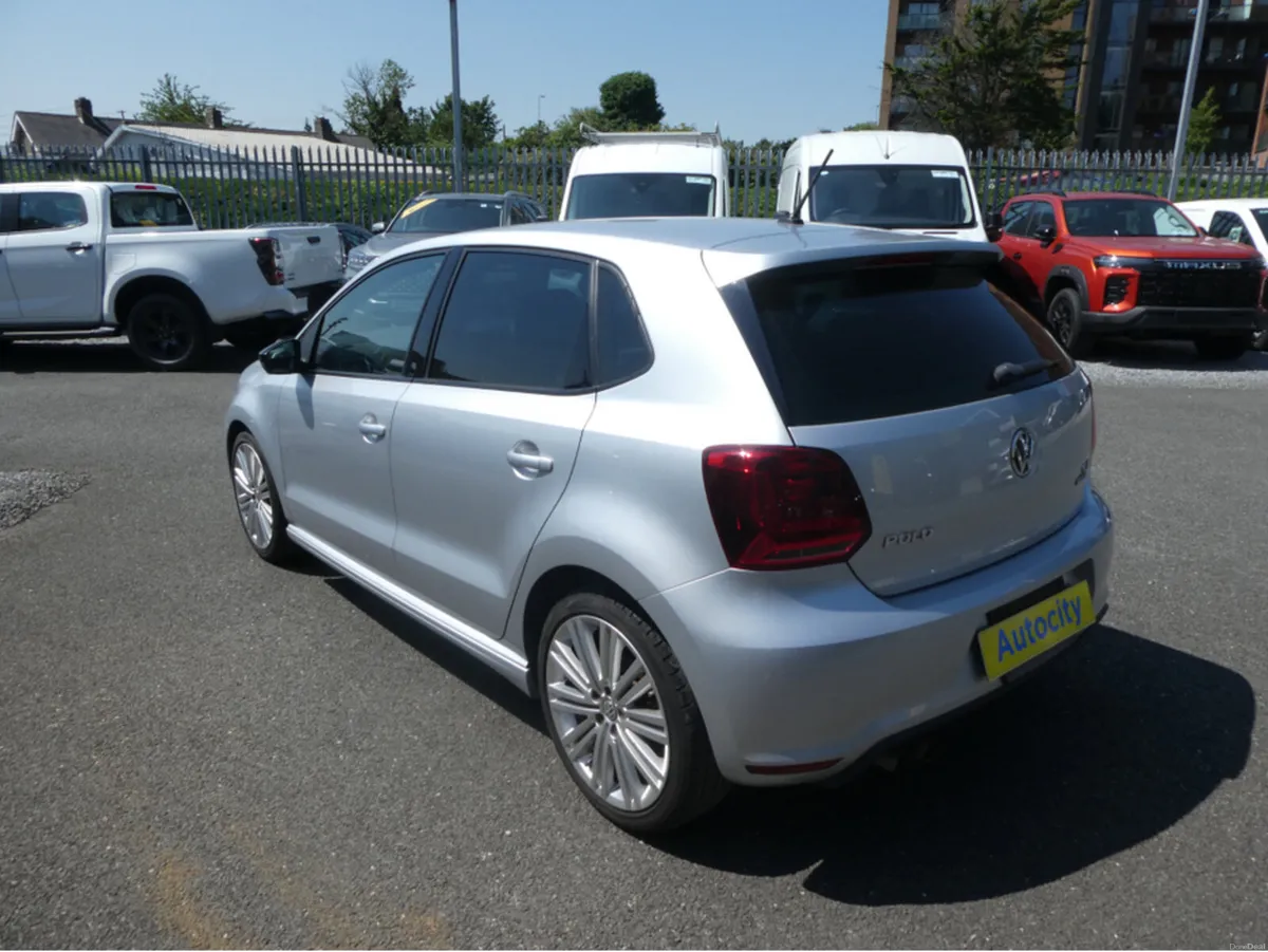 Volkswagen Polo GT Bluemotion - Image 5