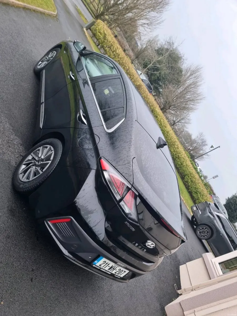 Hyundai Ioniq Full Electric - Premium - Image 2
