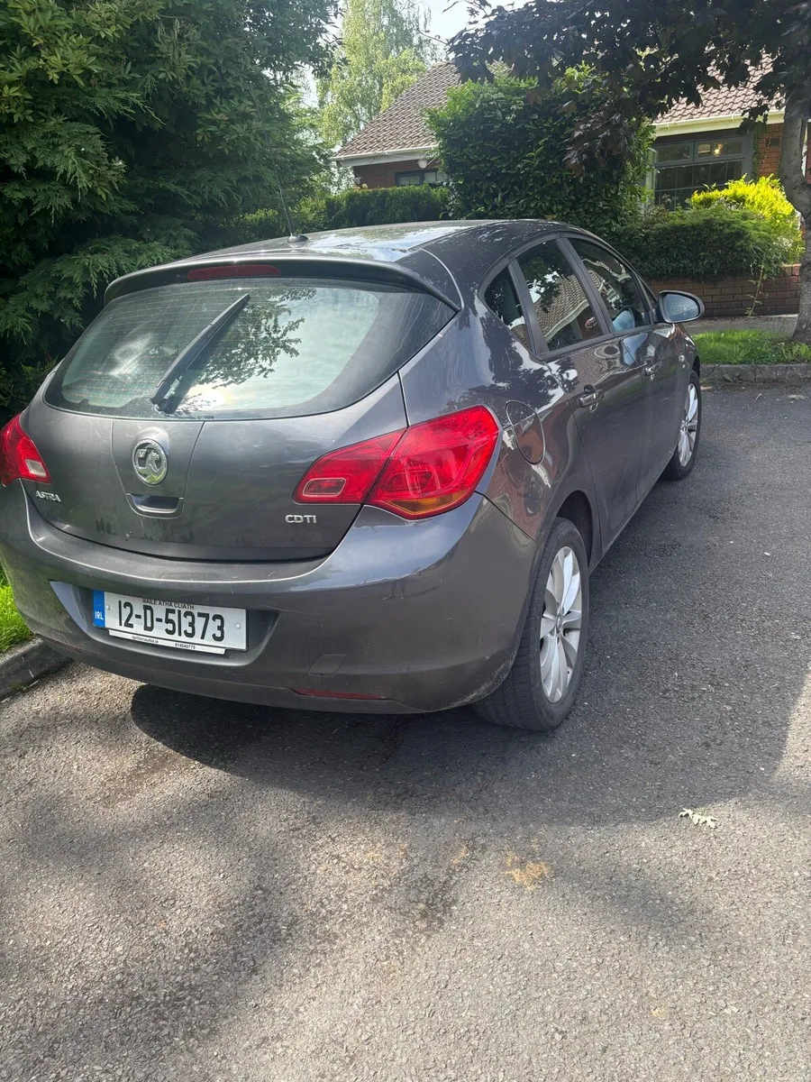 Vauxhall Astra fresh NCT July 2027 - Image 5