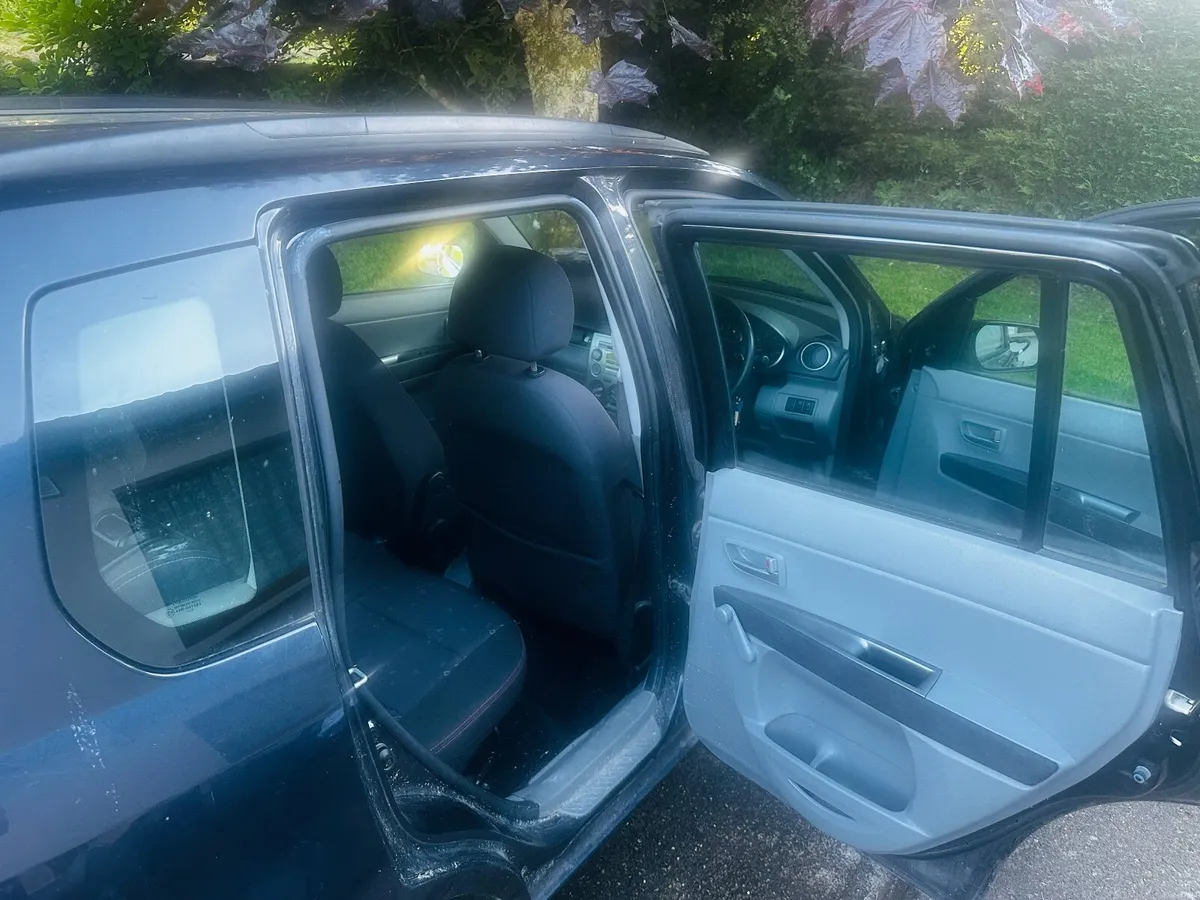 Mazda Mazda2 2003 - Image 5
