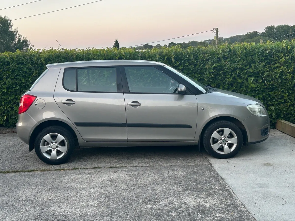 Skoda Fabia Ambiente 1.2 - Image 2