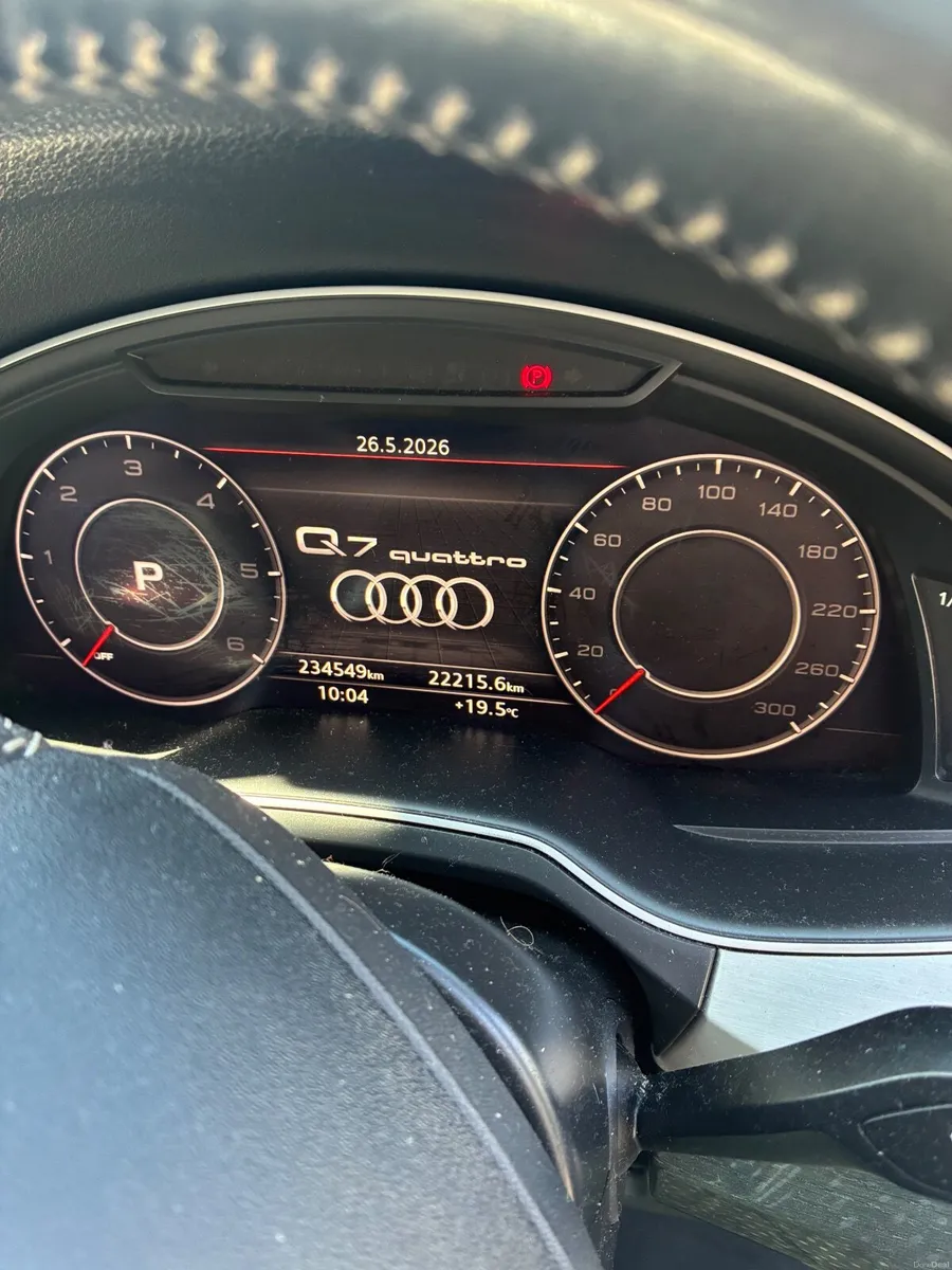 Audi Q7 2015 - Image 4