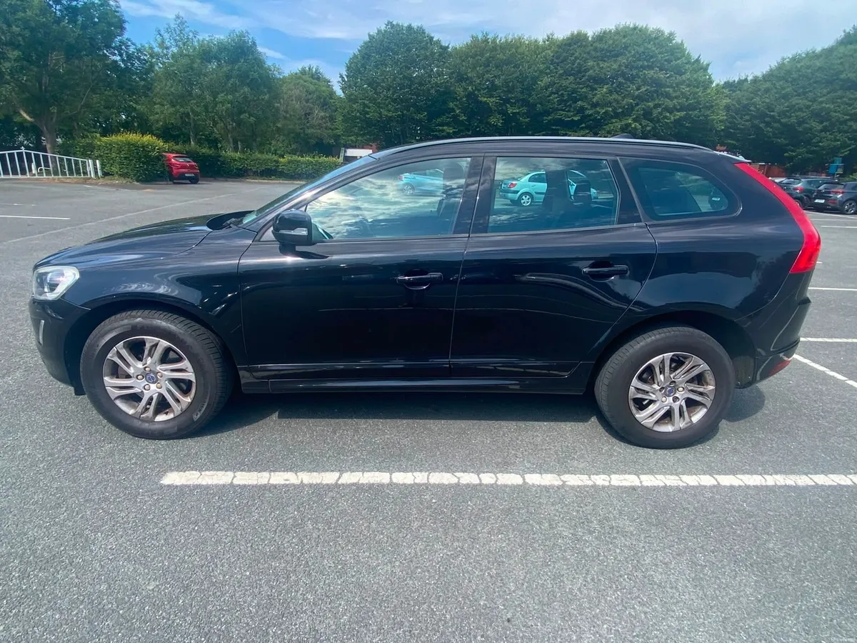 Volvo XC60 D4 ES 2015 - Image 3
