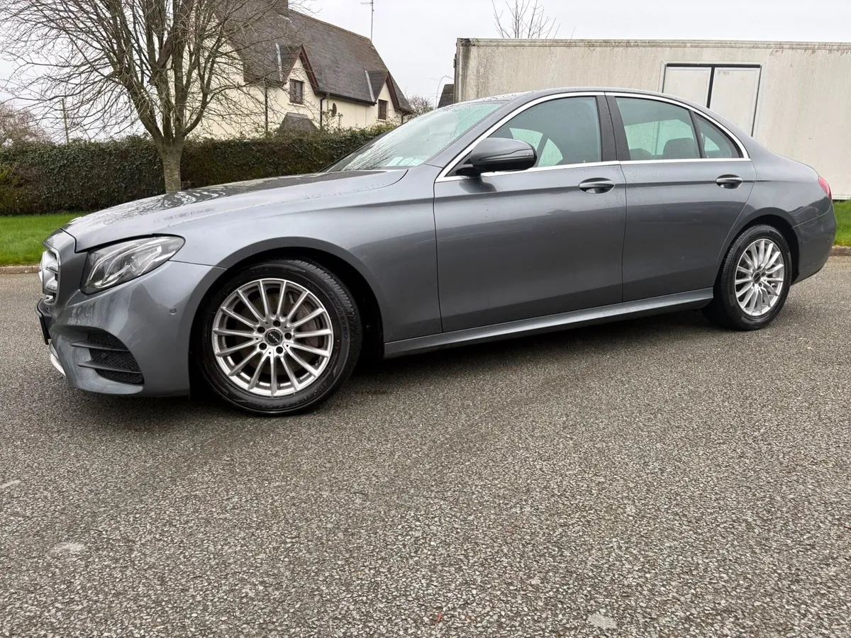 2020 Mercedes Benz E220 - Image 2