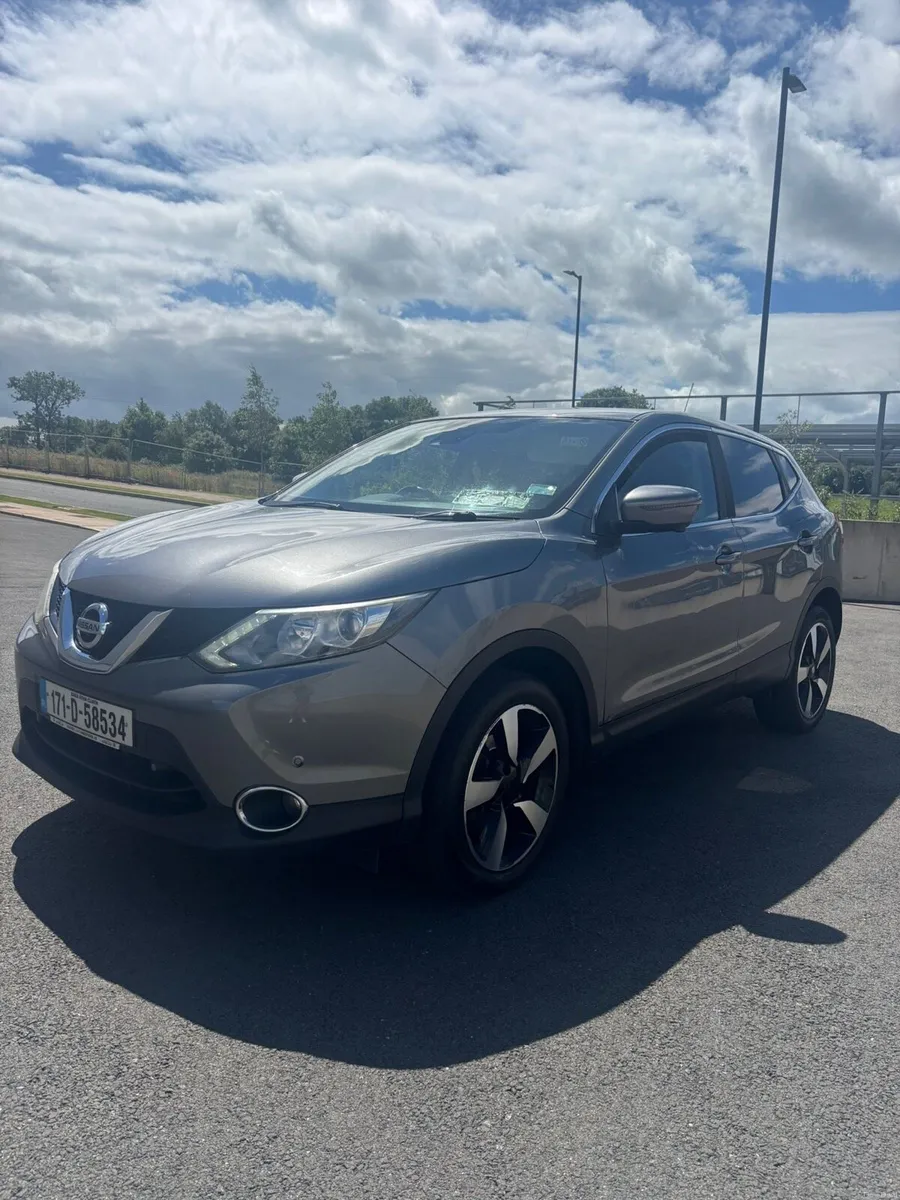 Car - Image 1