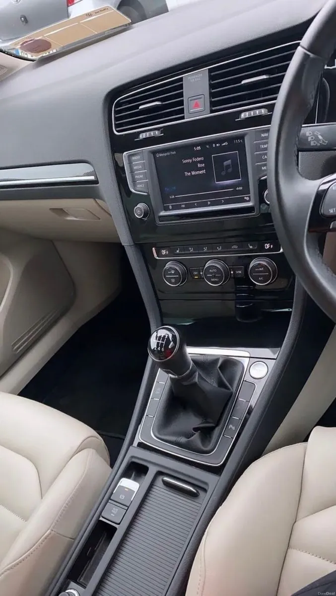 Volkswagen Golf 2017 - Image 3
