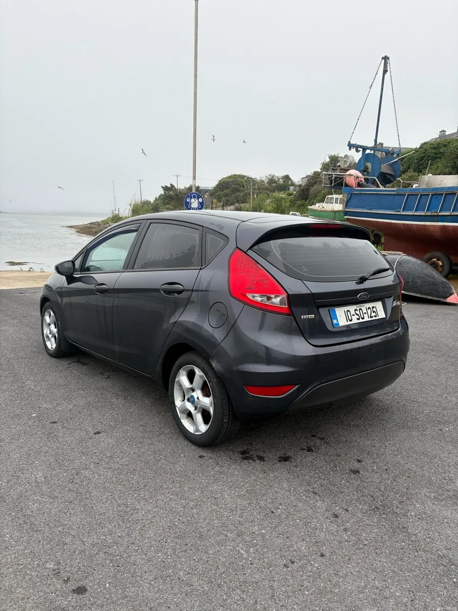 2010 ford fiesta - Image 3