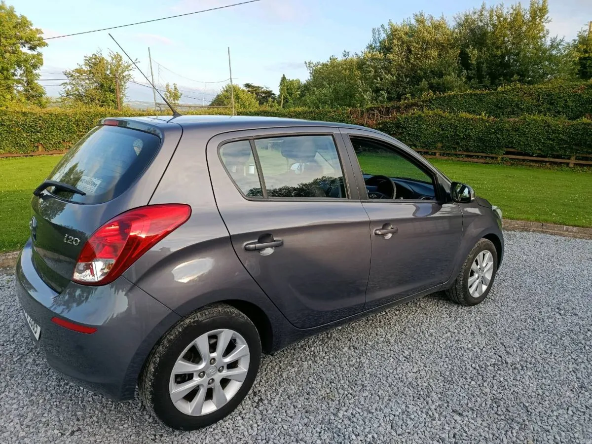 Hyundai i20 2014(142) NCT 06/27 TAX 9/26 - Image 3