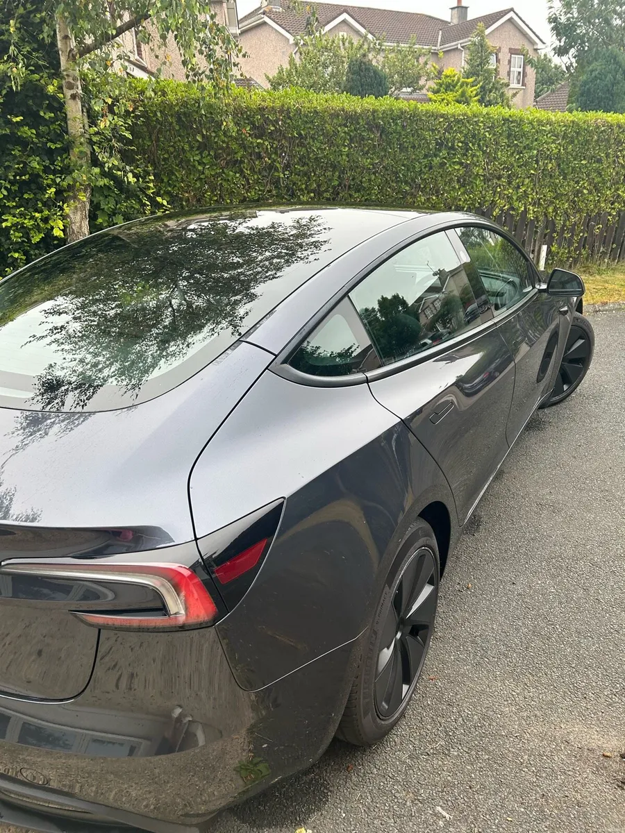 2024 Tesla Model 3 - Image 2