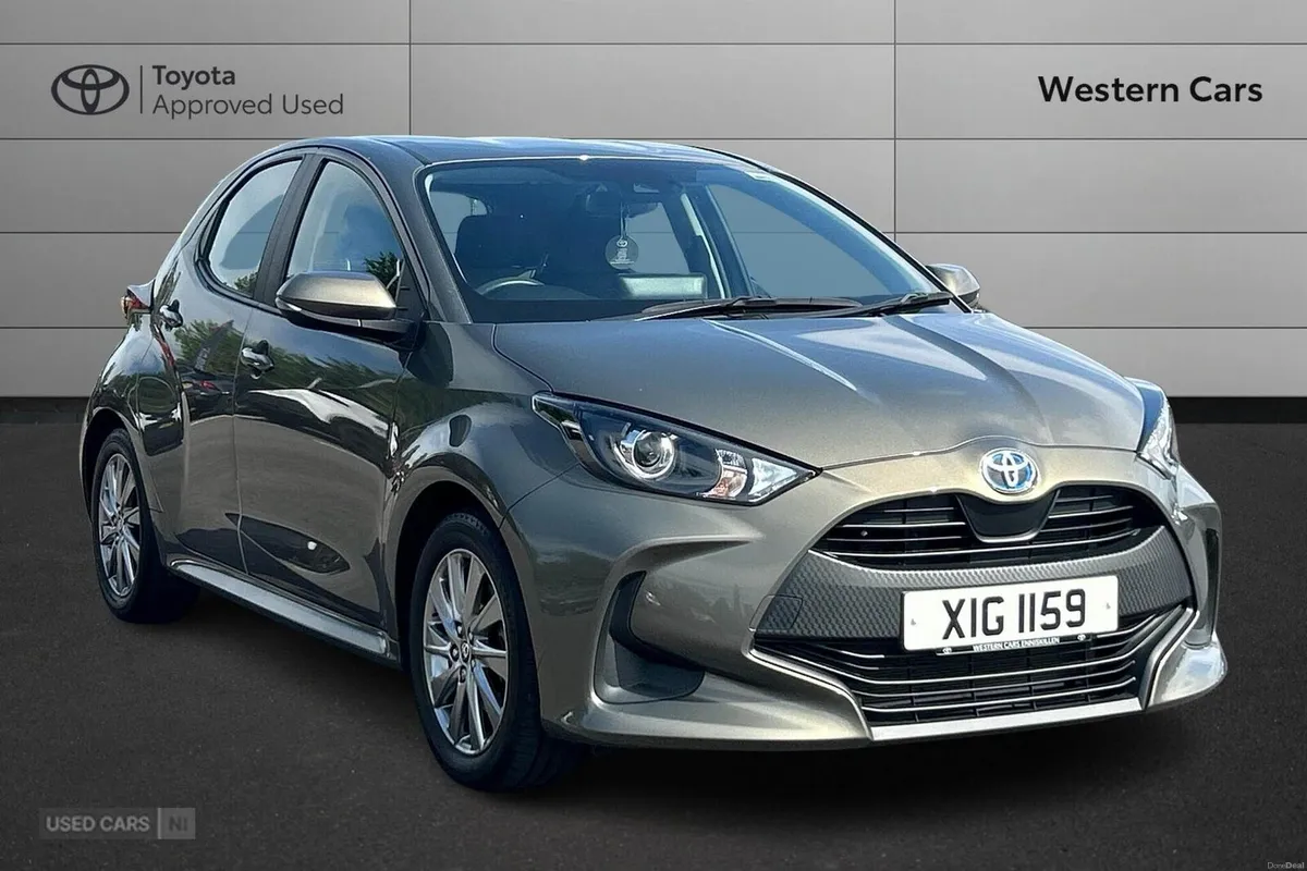 Toyota Yaris 1.5 VVT-h Icon E-CVT Euro 6 (s/s) 5dr - Image 1