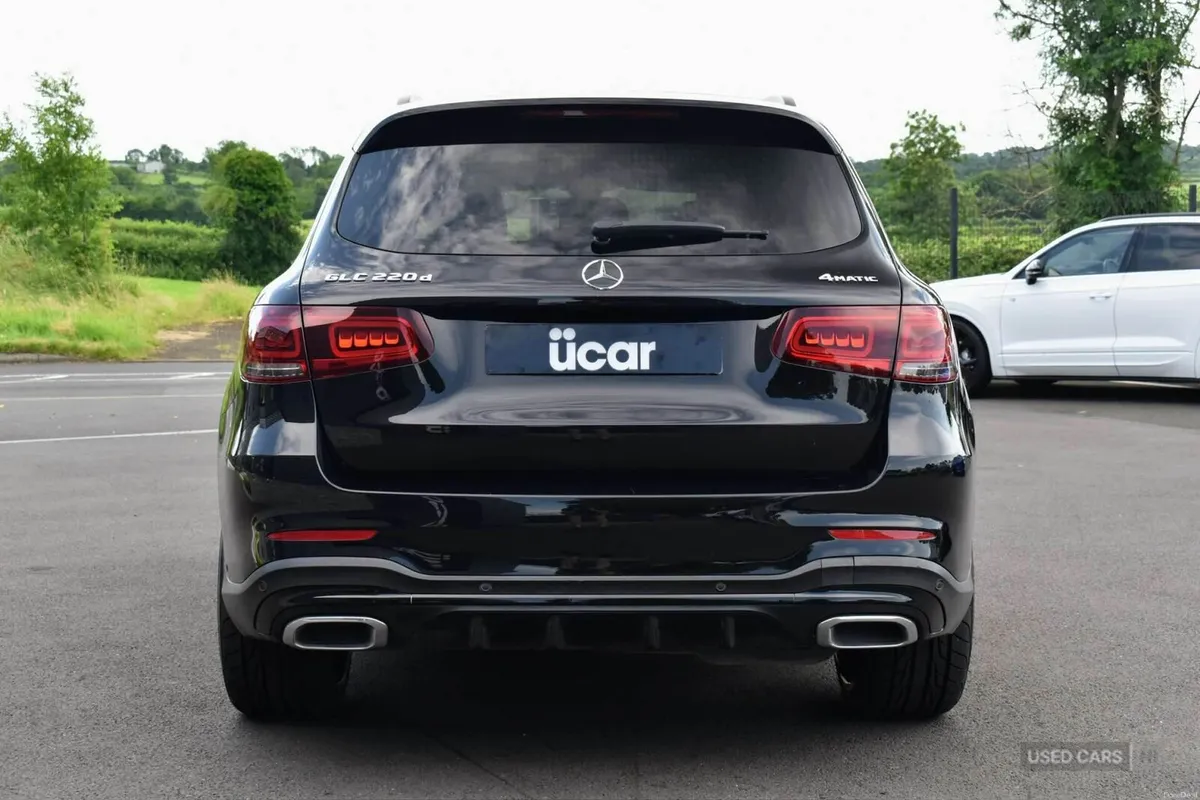 Mercedes-Benz GLC 2.0 GLC 220 D 4Matic AMG Line Au - Image 6