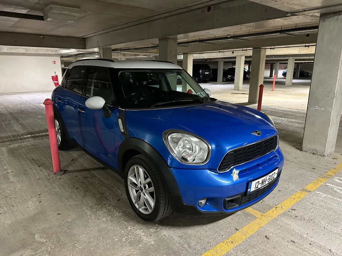 Mini  Countryman Cooper SD all 4 - Image 4