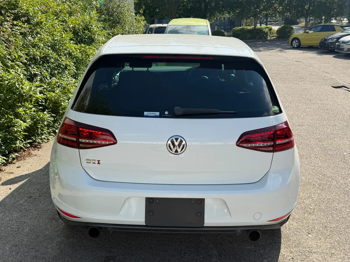 Volkswagen Golf GTI Automatic - Image 6