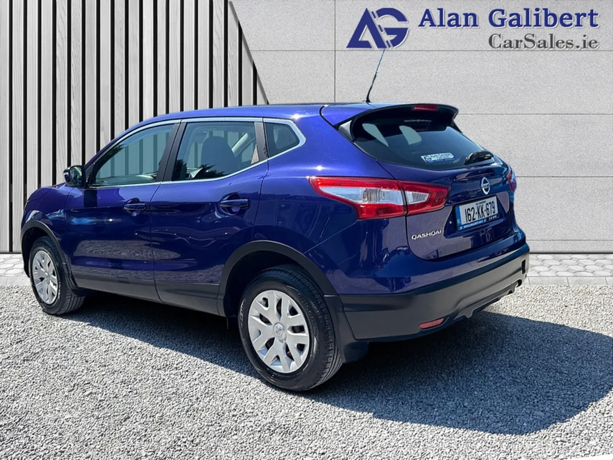 Nissan Qashqai 1.2 Petrol XE - Image 2