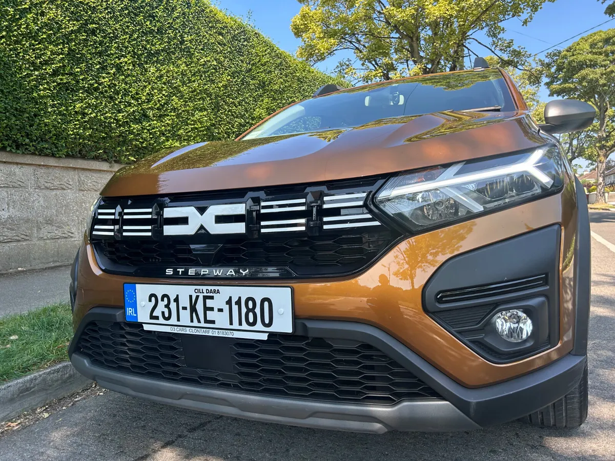 2023 DAICA SANDRO STEPWAY PETROL - Image 1