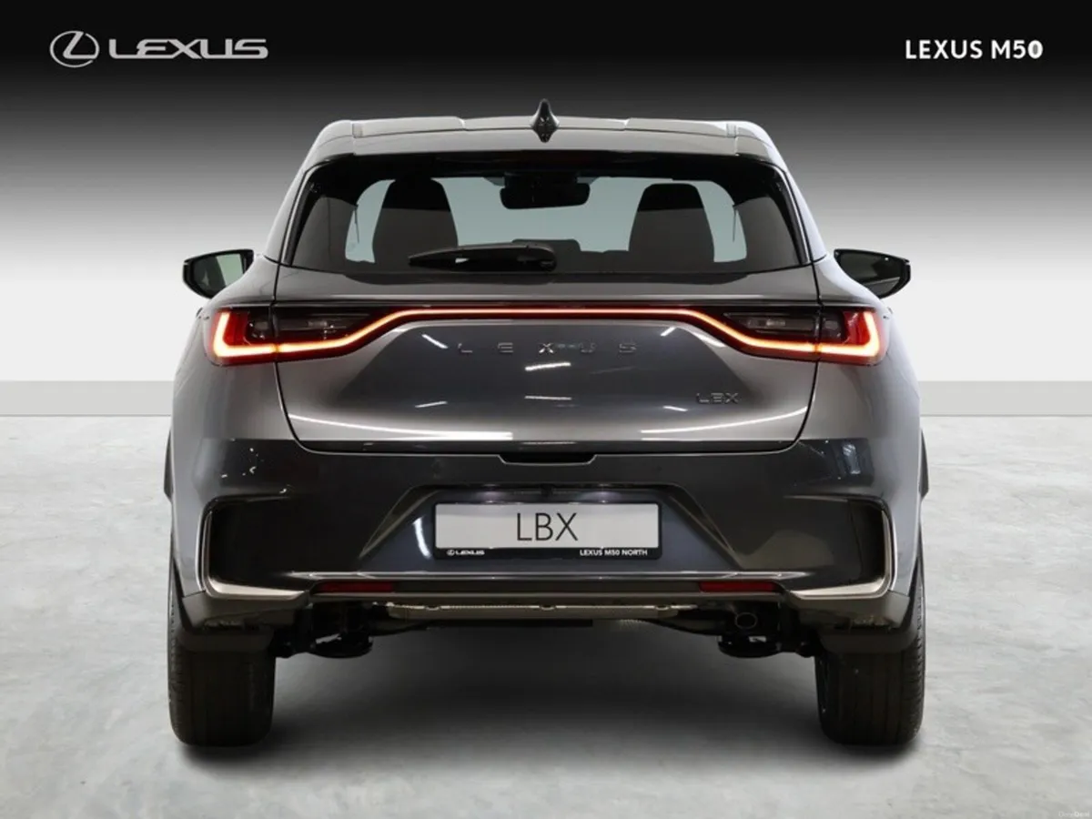 Lexus LBX Emotion - Image 5