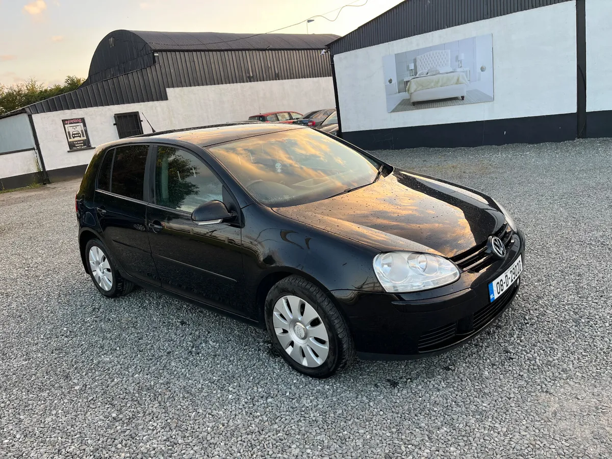Volkswagen Golf 2008 - Image 2