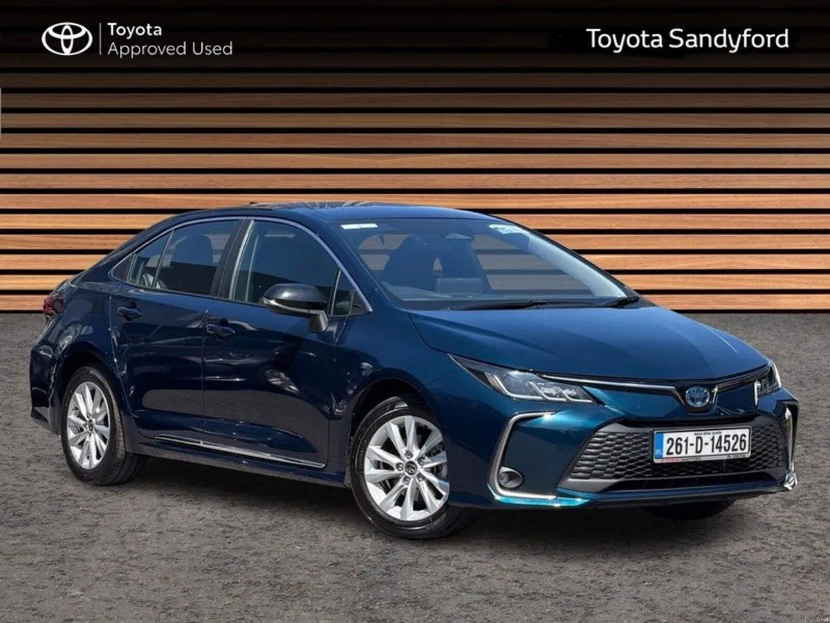 Toyota Corolla HYBRID LUNA AUTO SALOON // TOYOTA S - Image 1